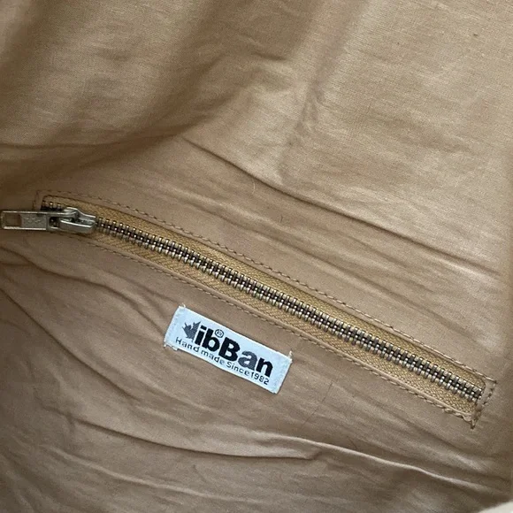 π HP! Anthropologie IbBan Patchwork Cowhide Crossbody Bag - Picture 2 of 3